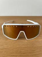 Oakley Sutro White/Gold Vented, Fietsen en Brommers, Fietsaccessoires | Fietskleding, Ophalen of Verzenden, Zo goed als nieuw