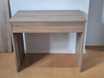 Sidetable, uitbreidbaar tot gewenst formaat (tot 3m!) beschikbaar voor biedingen