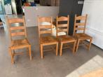 Vier stoelen met rieten zit, Huis en Inrichting, Stoelen, Riet of Rotan, Vier, Bruin, Zo goed als nieuw