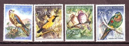 Postzegels Nederlandse Antillen ts. nr. 271 en 511, Timbres & Monnaies, Timbres | Antilles néerlandaises, Non oblitéré, Enlèvement ou Envoi