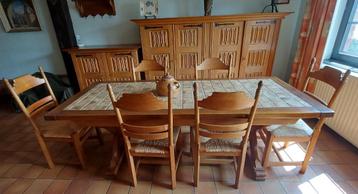 Salle à  manger complète  beschikbaar voor biedingen