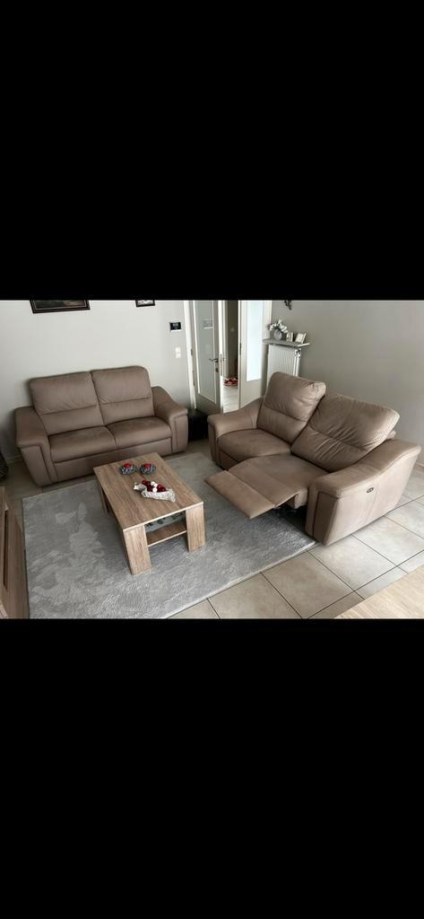 Salon 2x 2-zit met 1x relaxfunctie., Huis en Inrichting, Zetels | Zetels, Zo goed als nieuw, Rechte bank, Vierpersoons of meer