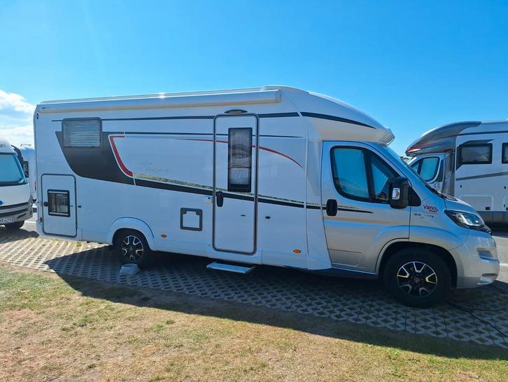 Burstner lyseo futura, Caravans en Kamperen, Mobilhomes, Particulier, tot en met 2, Half-integraal, Bürstner, Fiat, Diesel, Automaat