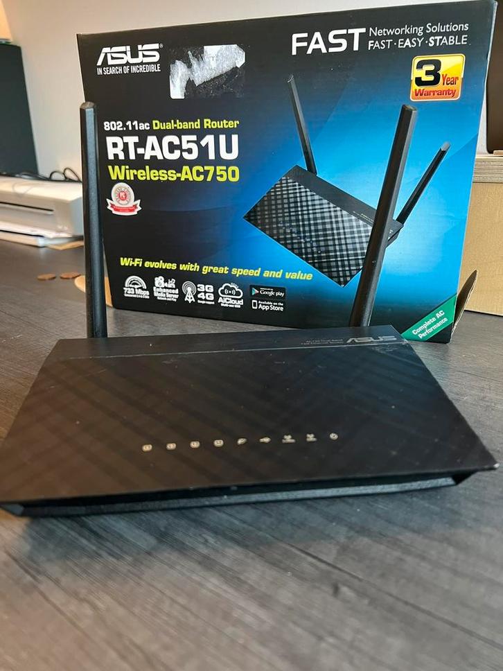 Routeur Asus RT-AC51U wireless, Computers en Software, Routers en Modems, Gebruikt, Router, Ophalen