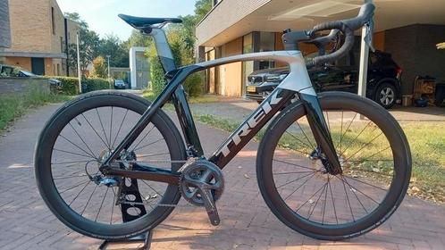 TREK Madone SLR 6, Vélos & Vélomoteurs, Vélos | Vélos de course, Utilisé, Plus de 20 vitesses, 28 pouces, Carbone, 57 à 61 cm