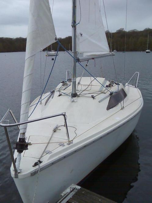 Microsail Jeanneau à vendre, Sports nautiques & Bateaux, Voiliers à cabine & Voiliers, Utilisé, Bateau de plaisance ou Cruiser