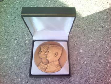 Bronzen medaille Filip&Mathilde. beschikbaar voor biedingen