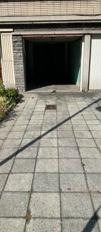 Box avec emplacement à louer,Bruxelles(Laeken)., Immo