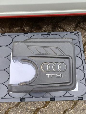 Audi A3 Type 8V Motor afdekplaat Afdekplaat TFSI  04E103925B beschikbaar voor biedingen