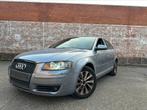 Audi a3 benzine 5 deurs full option, Auto's, Audi, Voorwielaandrijving, Zwart, 4 cilinders, Leder