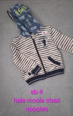 KLEDIJ JONGEN MAAT 98: LONGSLEEVE EN HOODIE MET RITS, Ophalen, Jongen, Jas