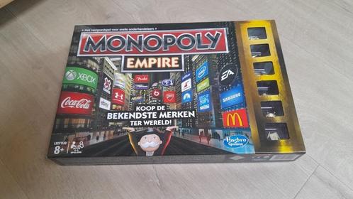 Hasbro: Monopoly Empire gezelschapsspel, Hobby en Vrije tijd, Gezelschapsspellen | Bordspellen, Zo goed als nieuw, Drie of vier spelers