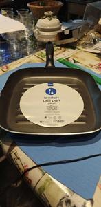 grillpan Hema size 28 cm nieuw, Huis en Inrichting, Keuken | Potten en Pannen, Keramische plaat, Ophalen of Verzenden, Koekenpan of Braadpan
