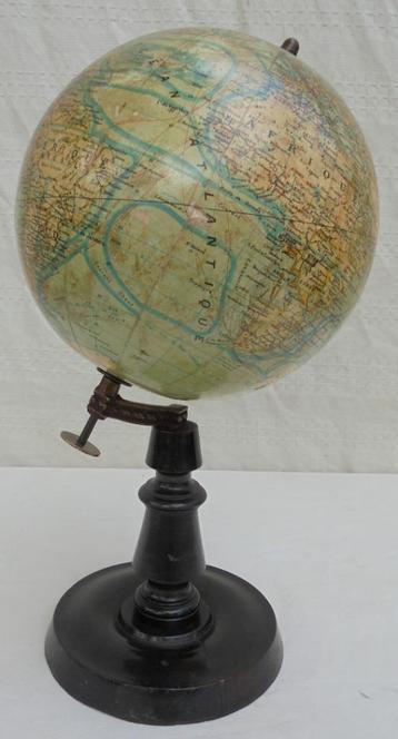 carte du globe antique