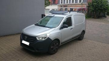 Dacia Dokker lichte vrachtwagen 2014 Benzine Euro 5 te koop  beschikbaar voor biedingen