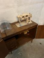 Singer naaimachine met tafel, Ophalen of Verzenden, Zo goed als nieuw, Naaimachine, Singer