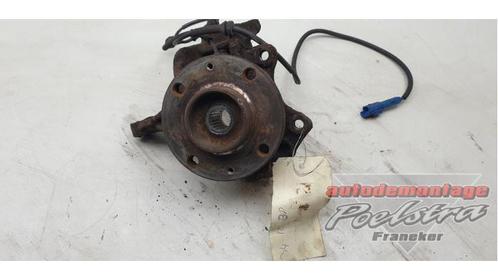 Fusee rechts-voor van een Peugeot 1007, Auto-onderdelen, Ophanging en Onderstel, Peugeot, Gebruikt, 3 maanden garantie, Ophalen of Verzenden