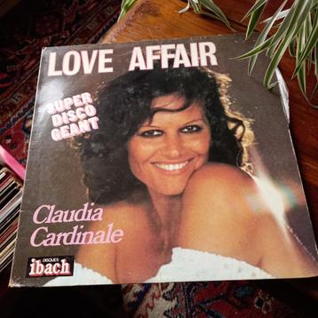 vinyl (maxi 45T) Claudia Cardinale "Love Affair"