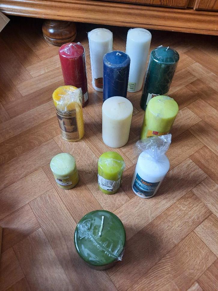 nieuwe allerhande cylinderkaarsen uit te kiezen, Huis en Inrichting, Woonaccessoires | Kandelaars en Kaarsen, Nieuw, Kaars, Blauw