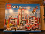 Lego 60110 Brandweer kazerne complete set, Kinderen en Baby's, Speelgoed | Duplo en Lego, Verzenden, Zo goed als nieuw, Complete set