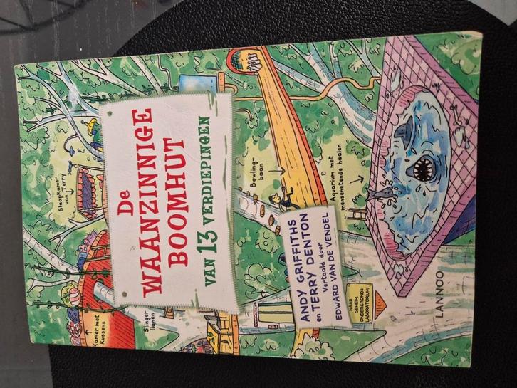 Terry Denton - De waanzinnige boomhut van 13 verdiepingen, Boeken, Kinderboeken | Jeugd | onder 10 jaar, Zo goed als nieuw, Ophalen of Verzenden