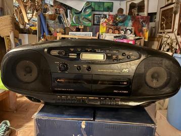 Radio cassette cd rom Sony vintage beschikbaar voor biedingen