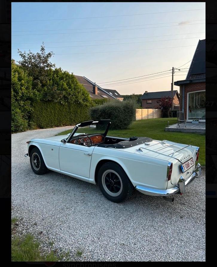 Triumph TR4 A, Autos, Triumph, TR4, Essence, Enlèvement
