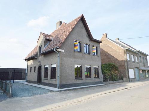 Huis te huur in Denderhoutem, 3 slpks, Immo, Huizen te huur, Vrijstaande woning, B