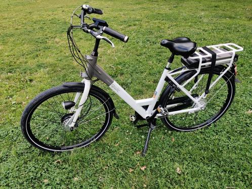 Qwic urban 2, Fietsen en Brommers, Elektrische fietsen, Zo goed als nieuw, Qwic, 47 tot 51 cm, 50 km per accu of meer, Ophalen