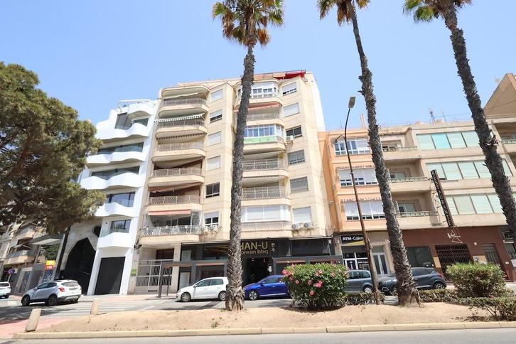 Torrevieja – 3-slaapkamerappartement te koop aan de haven, Immo, Buitenland, Spanje, Appartement, Stad
