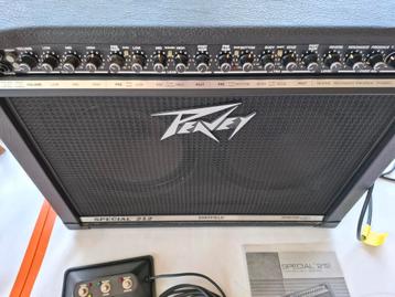 Peavey special 212 sheffield transistor versterker  beschikbaar voor biedingen