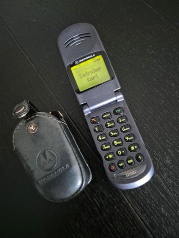 Motorola v60 werkt perfect  disponible aux enchères