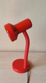 Rode bureaulamp met "gooseneck" hals (80s vintage), Huis en Inrichting, Gebruikt, Ophalen of Verzenden, Minder dan 50 cm, 80s vintage - Gooseneck - minimalistisch