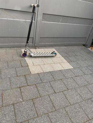 Slamm stuntstep beschikbaar voor biedingen