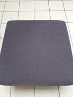 grote stoffen grijze poef 66 op 66 cm, Ophalen, Gebruikt, Stof, 50 tot 75 cm