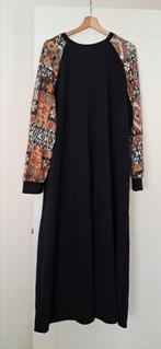 Zwart kleed met mouwenmotief., Kleding | Dames, Grote Maten, Ophalen, Gedragen, Zwart