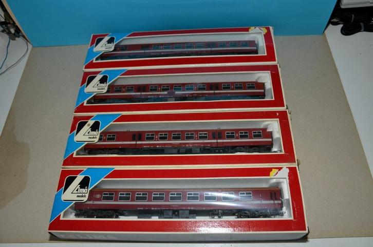 Lima Set van 4 NMBS-wagens M4 ref 309132/34 Bordeaux, Hobby en Vrije tijd, Modeltreinen | H0, Gebruikt, Wagon, Gelijkstroom, Lima