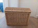 coffre en osier à donner, Ophalen, Gebruikt