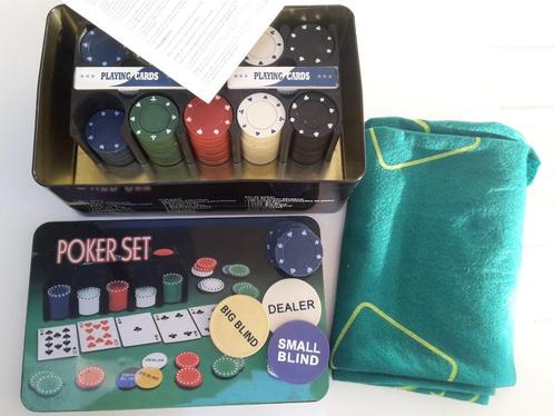 Pokerset: 200 chips, 3 schijven, nieuwe kaarten, speelmat, Hobby en Vrije tijd, Gezelschapsspellen | Kaartspellen, Zo goed als nieuw