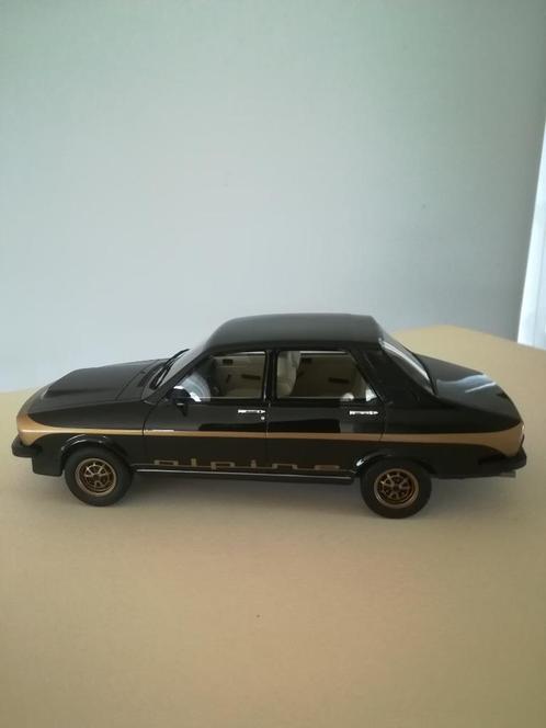 OttoMobile - Renault 12 Alpine - 1:18 - noir, Hobby & Loisirs créatifs, Voitures miniatures | 1:18, Comme neuf, Voiture, OttOMobile