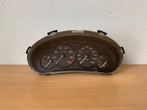 kilometerteller peugeot 206 2 stekkers 9634961180 '98 - '02, Auto-onderdelen, Dashboard en Schakelaars, Peugeot, Gebruikt, Ophalen of Verzenden