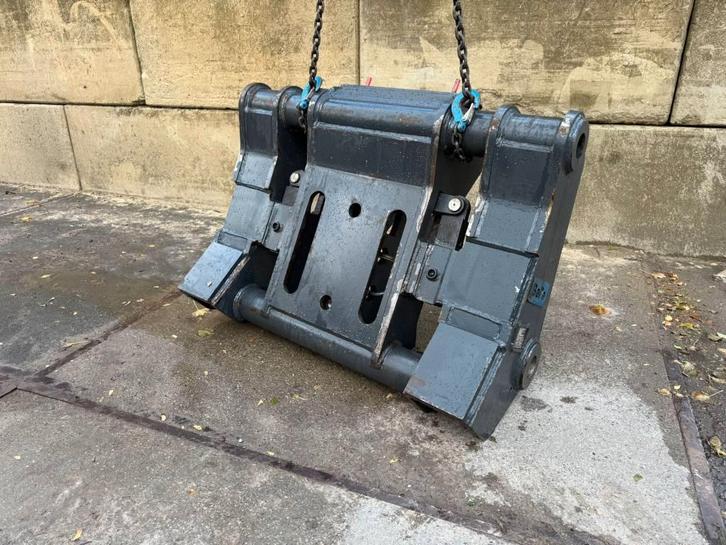 Bepe Caterpillar 962 Verachtert quick coupler NEW!, Articles professionnels, Machines & Construction | Pièces