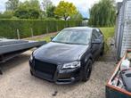 AUDI A3 1.6 TDI  2011 200000 KM, Auto's, Voorwielaandrijving, Euro 5, Stof, Zwart