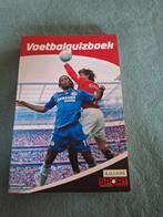 Voetbalquizboek, Comme neuf, Enlèvement ou Envoi