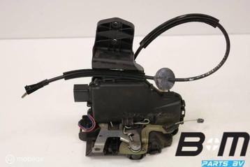 Portierslot LV (bestuurderskant) VW Passat 3BG beschikbaar voor biedingen