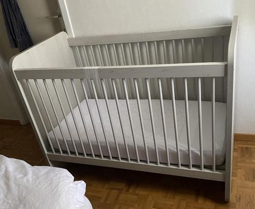 Babybed – Doorgroeibed NOA 120 cm x 60 cm (omvormbaar tot ki, Kinderen en Baby's, Kinderkamer | Bedden, Zo goed als nieuw, Minder dan 140 cm