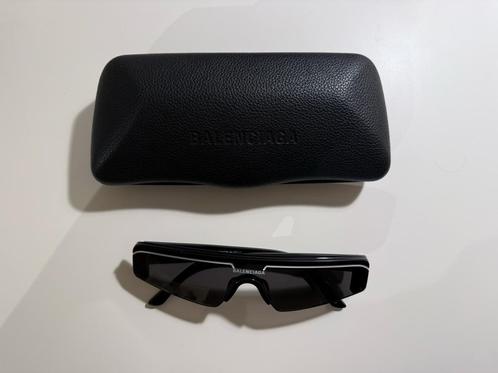 Lunettes de soleils balenciaga, Handtassen en Accessoires, Zonnebrillen en Brillen | Heren, Nieuw, Zonnebril, Overige merken, Zwart