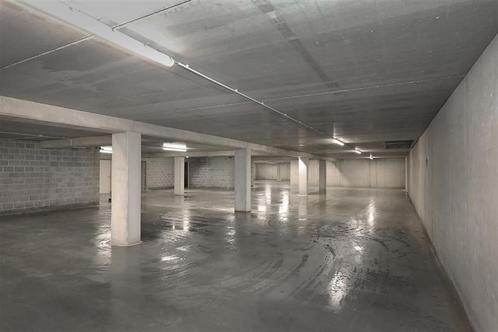Garage te koop in Hoeselt, Immo, Garages en Parkeerplaatsen