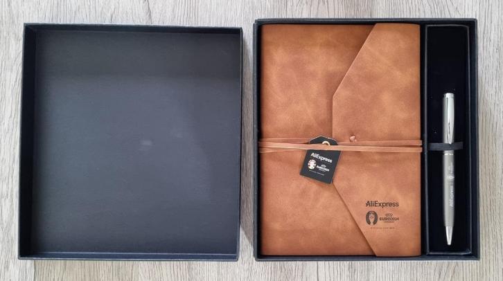 Beperkte editie lederen notitieboek van UEFA EK 2024, Verzamelen, Sportartikelen en Voetbal, Nieuw, Overige typen, Ophalen of Verzenden