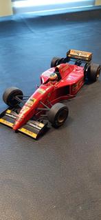 2 Ferrari (412t2)1996 en 1995. Michael Schumacher Collectie, Hobby en Vrije tijd, Modelauto's | 1:18, Ophalen, Zo goed als nieuw